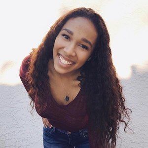 Meet your Posher, Jasmine